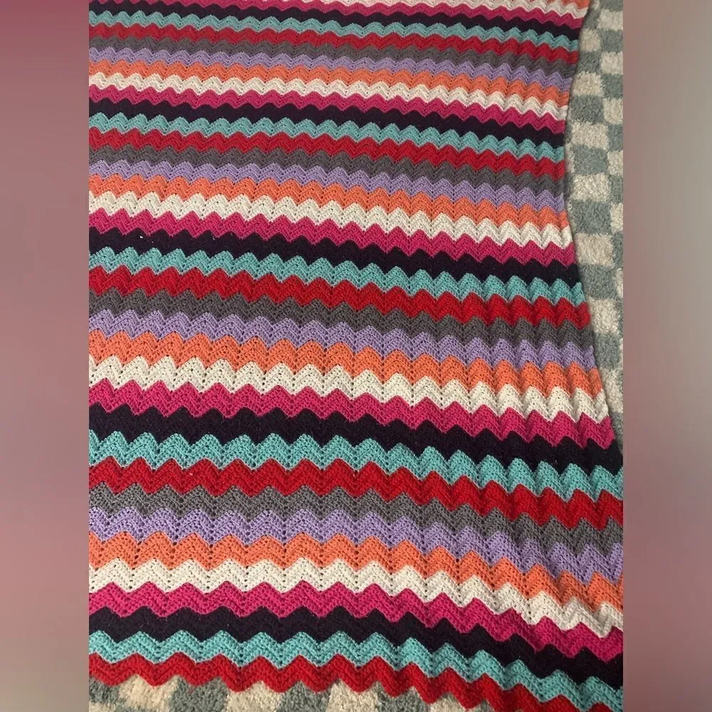 VTG Crochet Afghan Multi Color Hippie Boho Stripe Funky Large Blanket Chevron